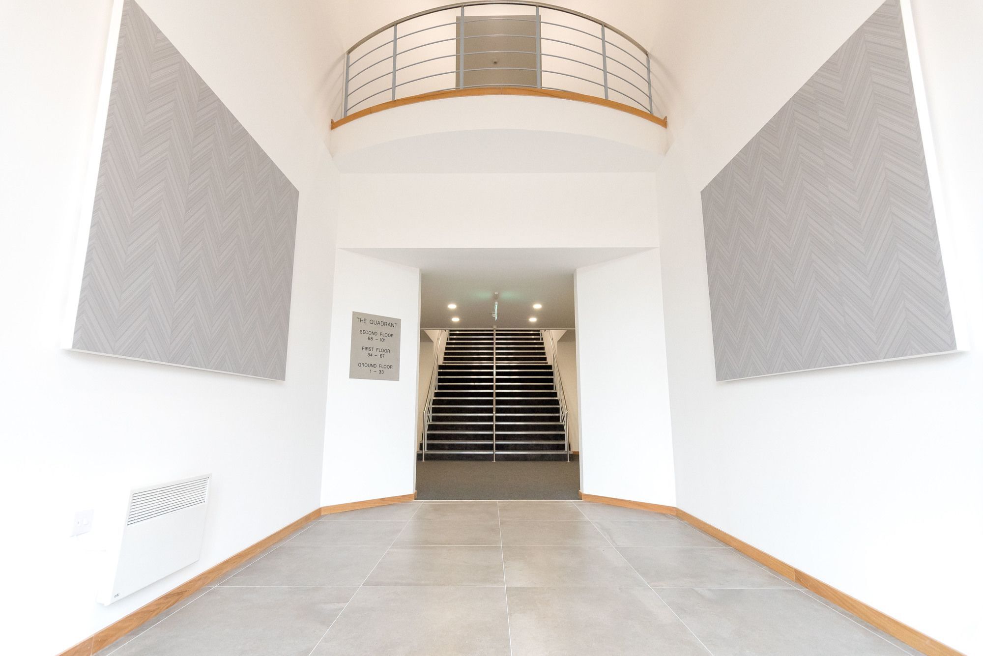 Hamilton Grace - The Quadrant * Swindon